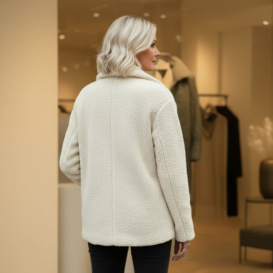 Eline | Varm omfavnet ro